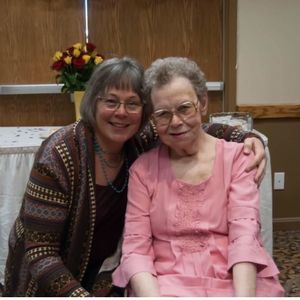 Meet your Posher, Lori